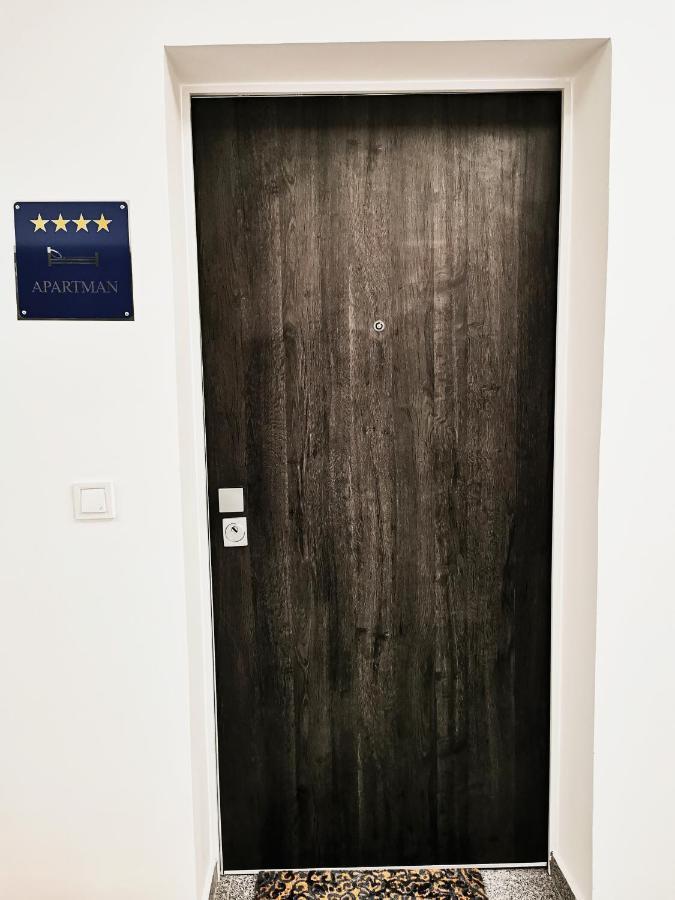 Apartman Angel Осієк Екстер'єр фото